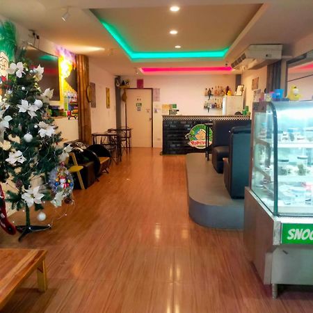Popeyes Hostel Patong Exterior photo